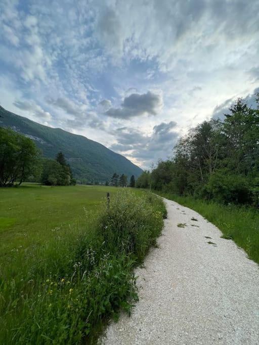 Apartma Jasna Bovec Bagian luar foto