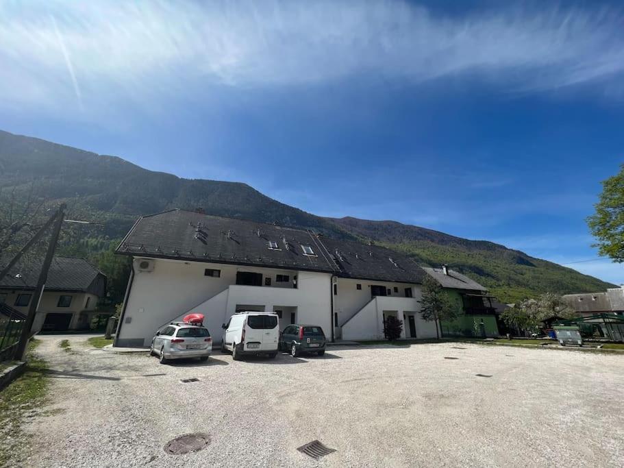 Apartma Jasna Bovec Bagian luar foto